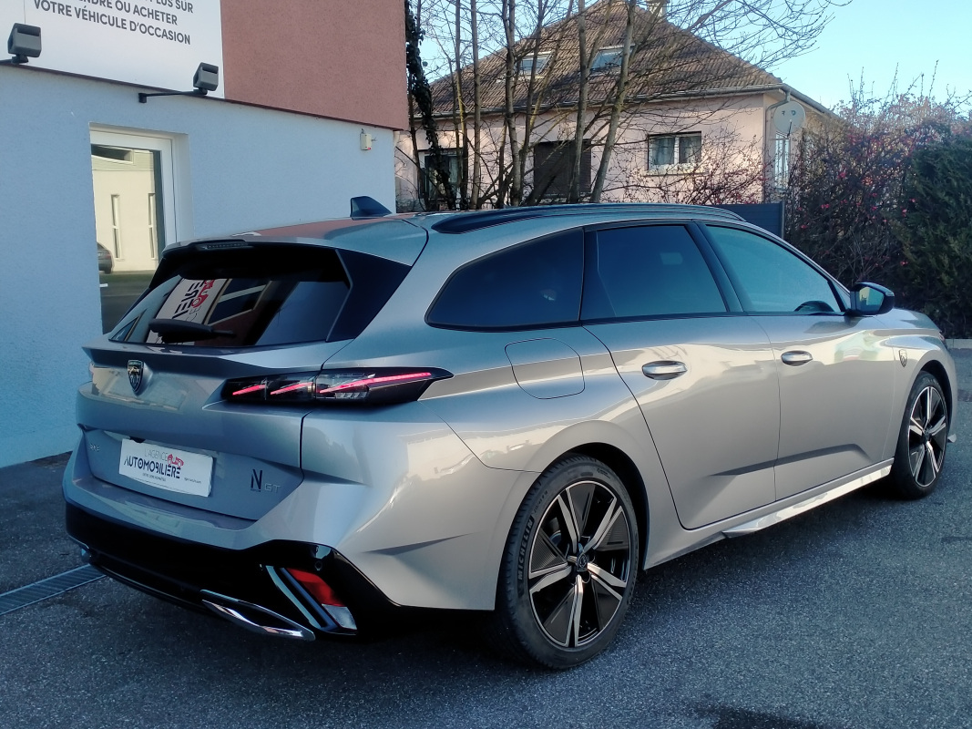 Peugeot 308 SW — 7