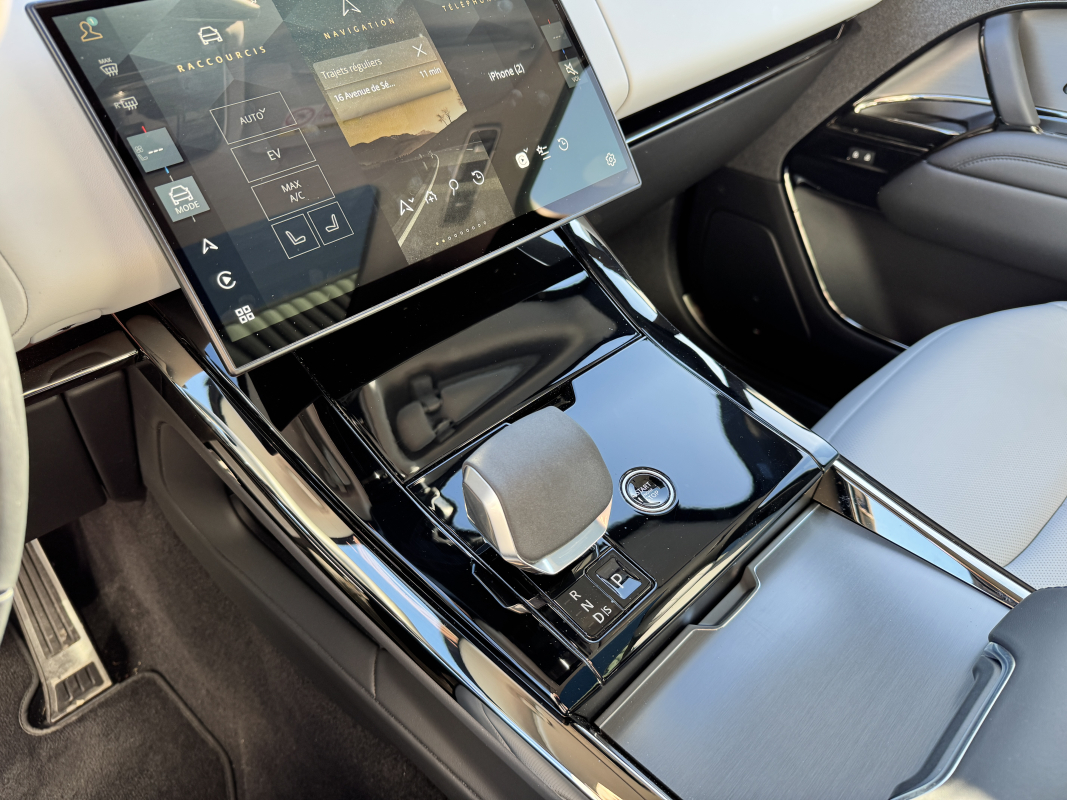 Land Rover Range Rover Sport — 18