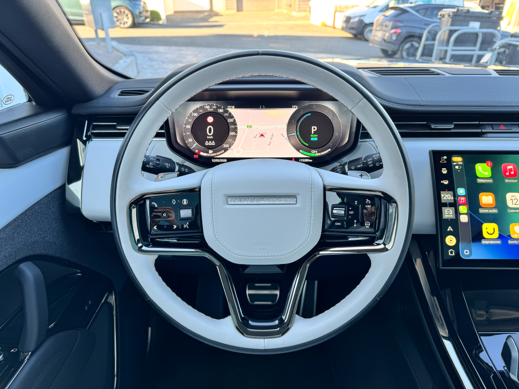 Land Rover Range Rover Sport — 16