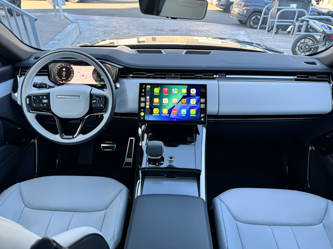 Land Rover Range Rover Sport — 10