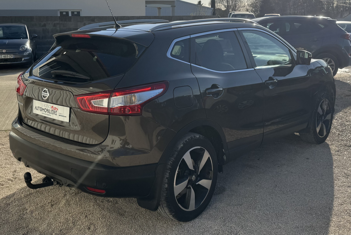 Nissan Qashqai — 8