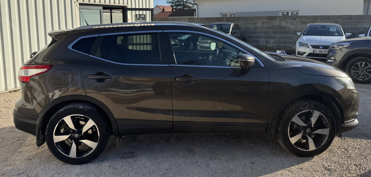Nissan Qashqai — 9