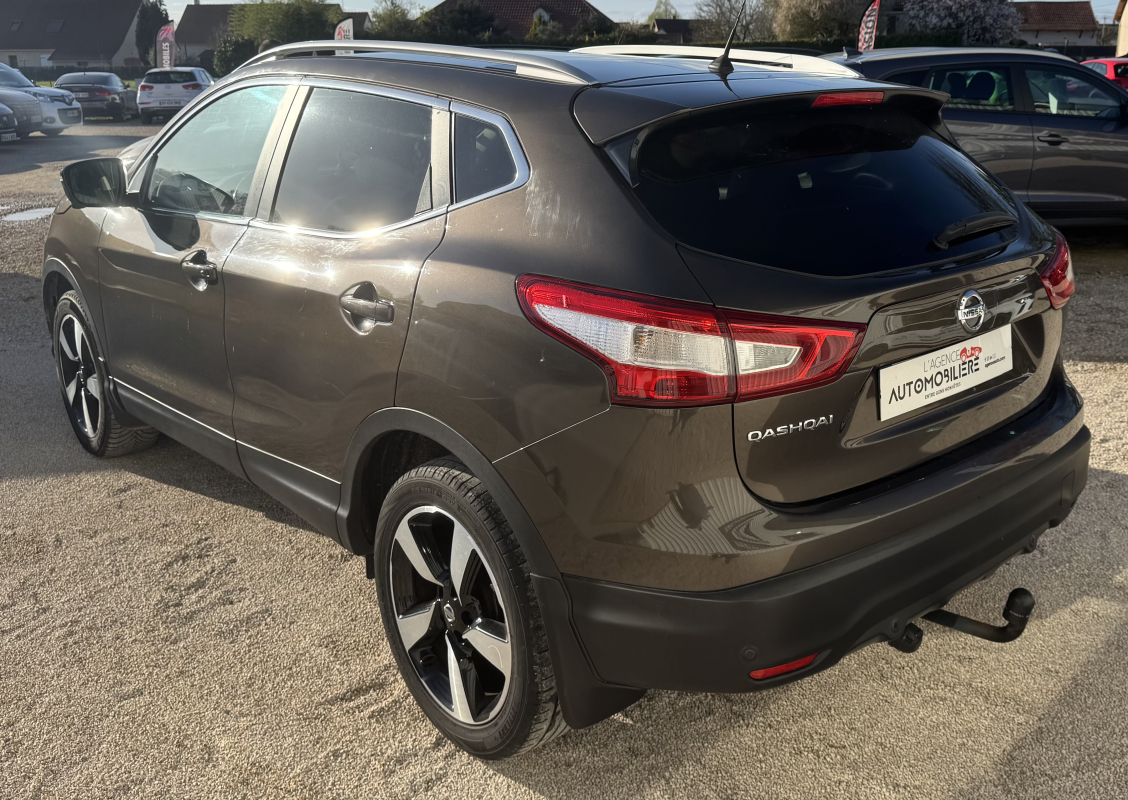Nissan Qashqai — 5