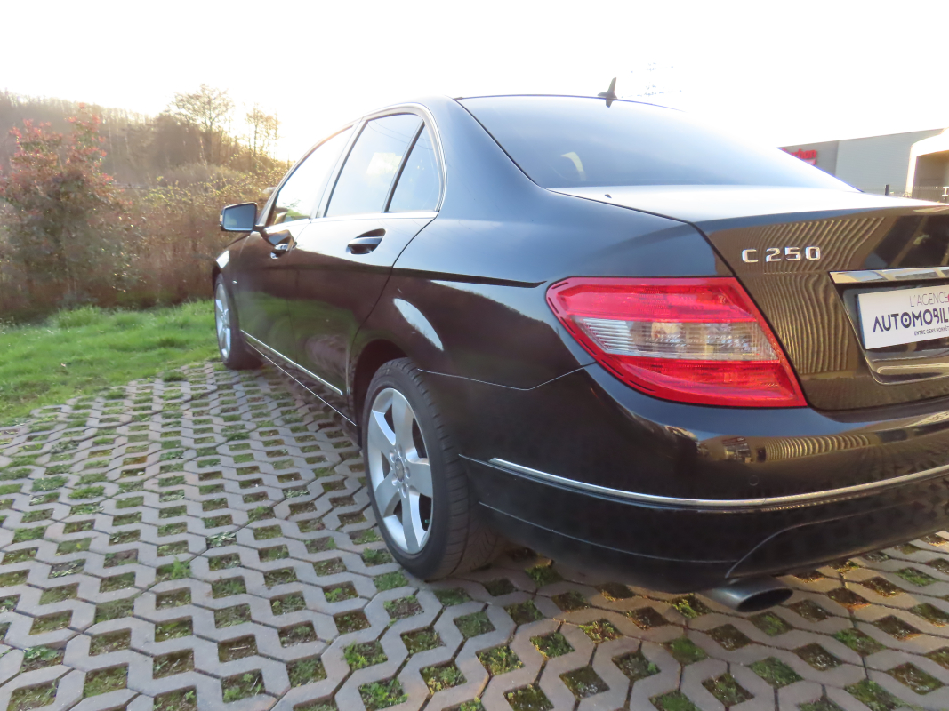 Mercedes Classe C — 6