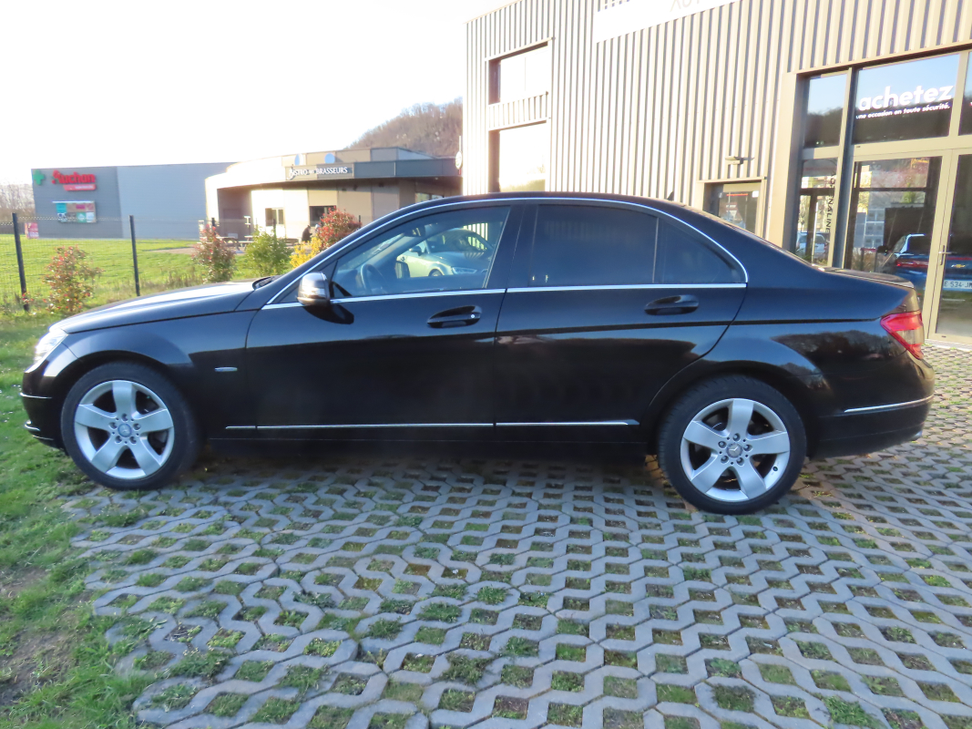 Mercedes Classe C — 8