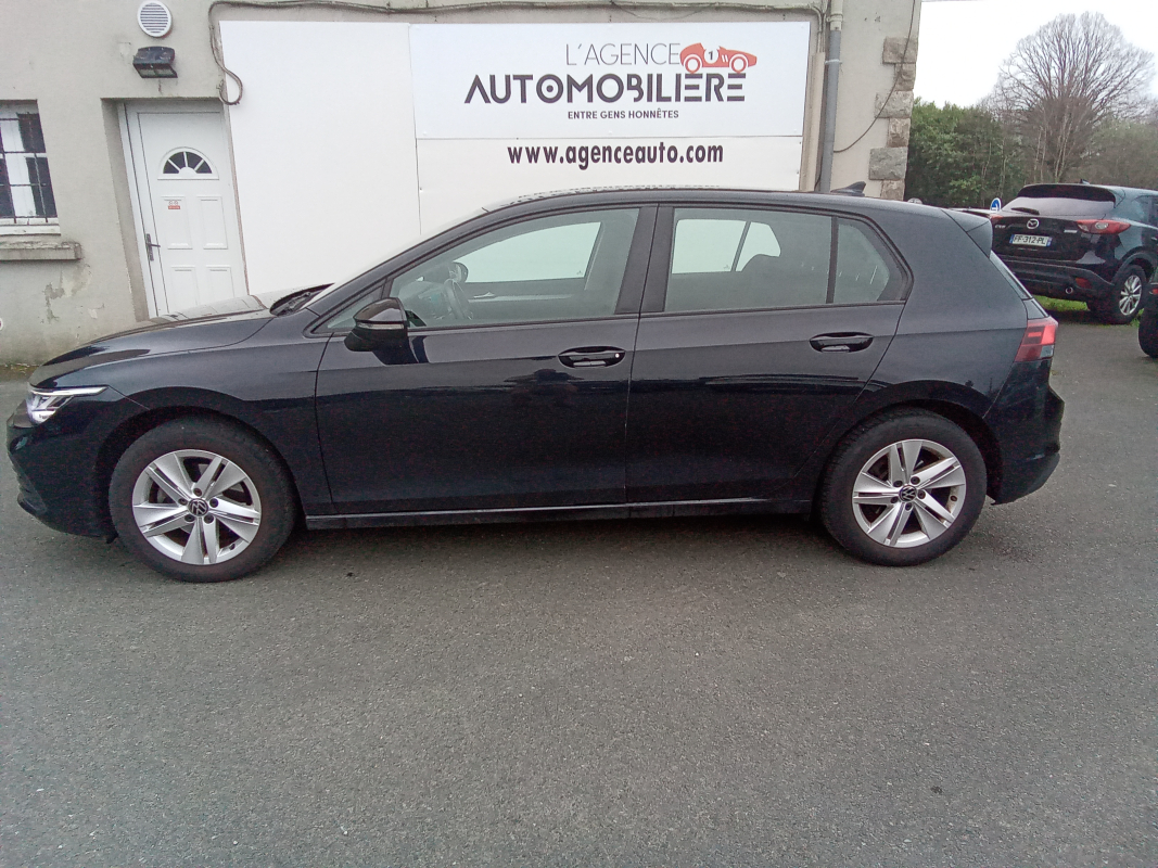 Volkswagen Golf — 2