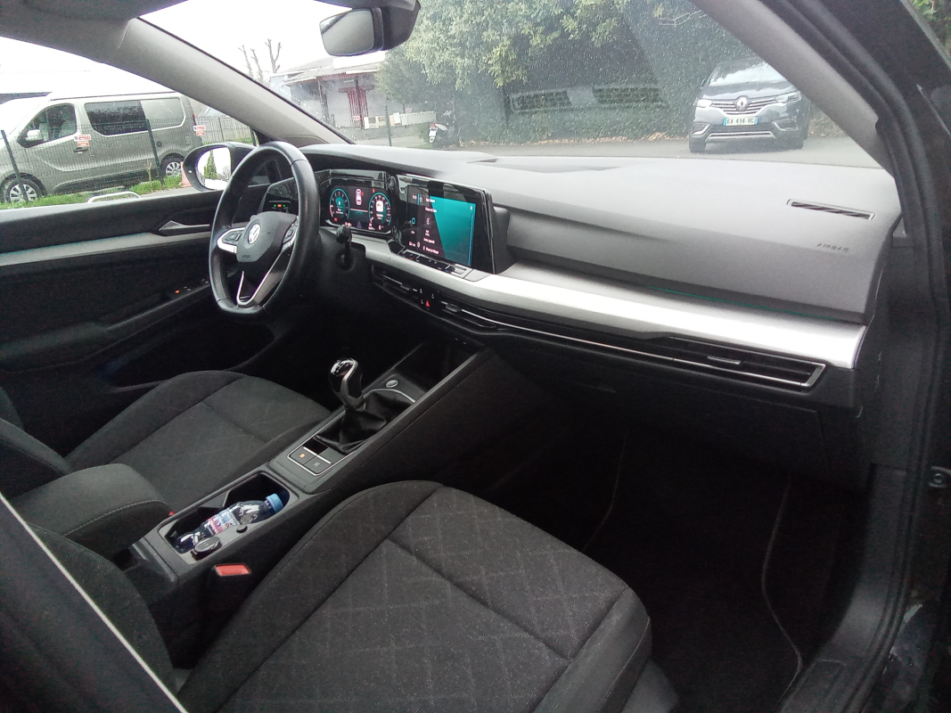 Volkswagen Golf — 12