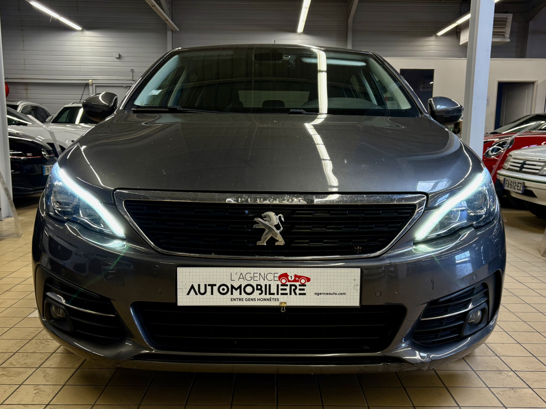 Peugeot 308 — 2