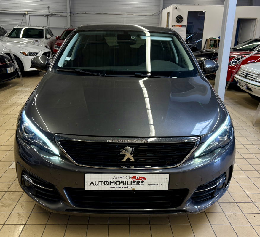 Peugeot 308 — 3