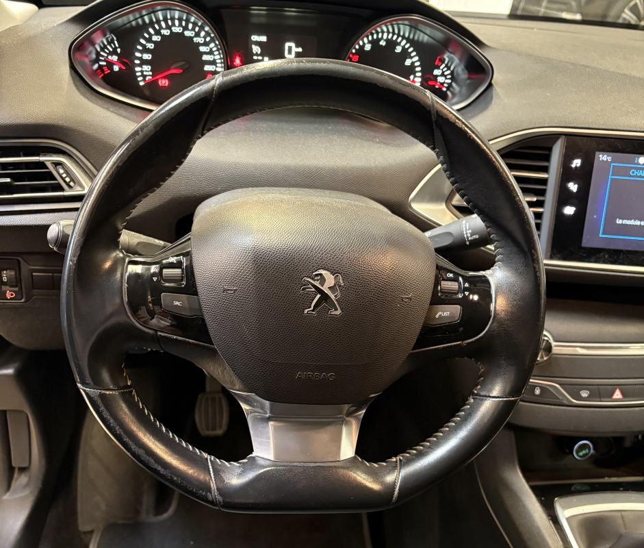 Peugeot 308 — 18