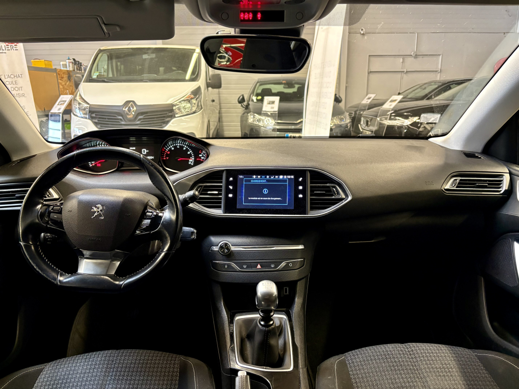 Peugeot 308 — 16
