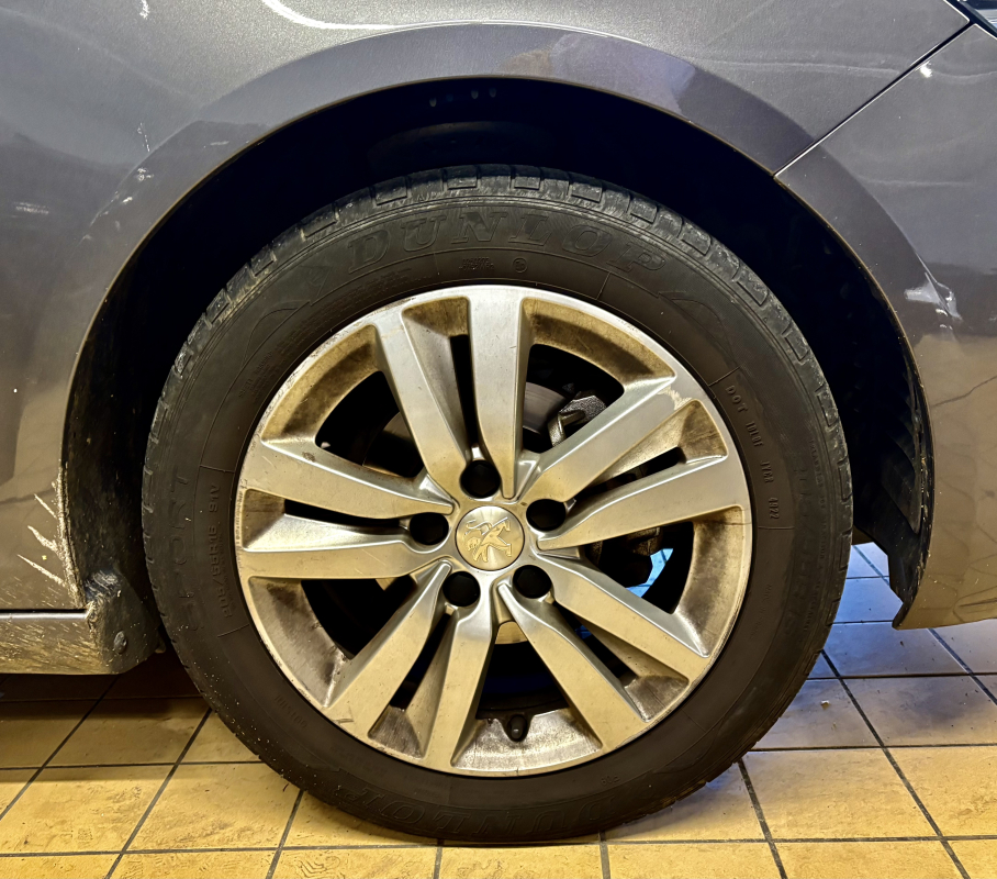 Peugeot 308 — 29