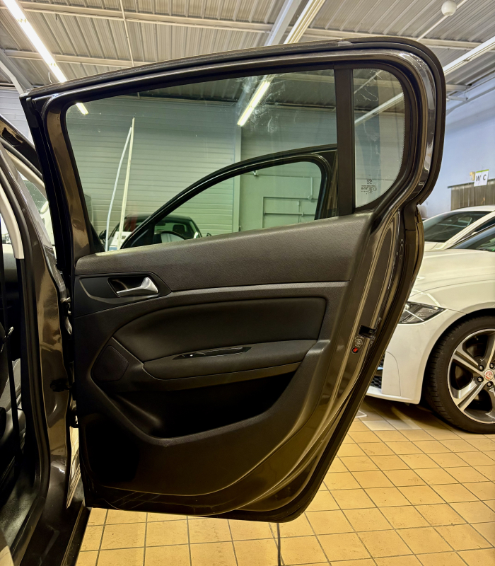 Peugeot 308 — 26