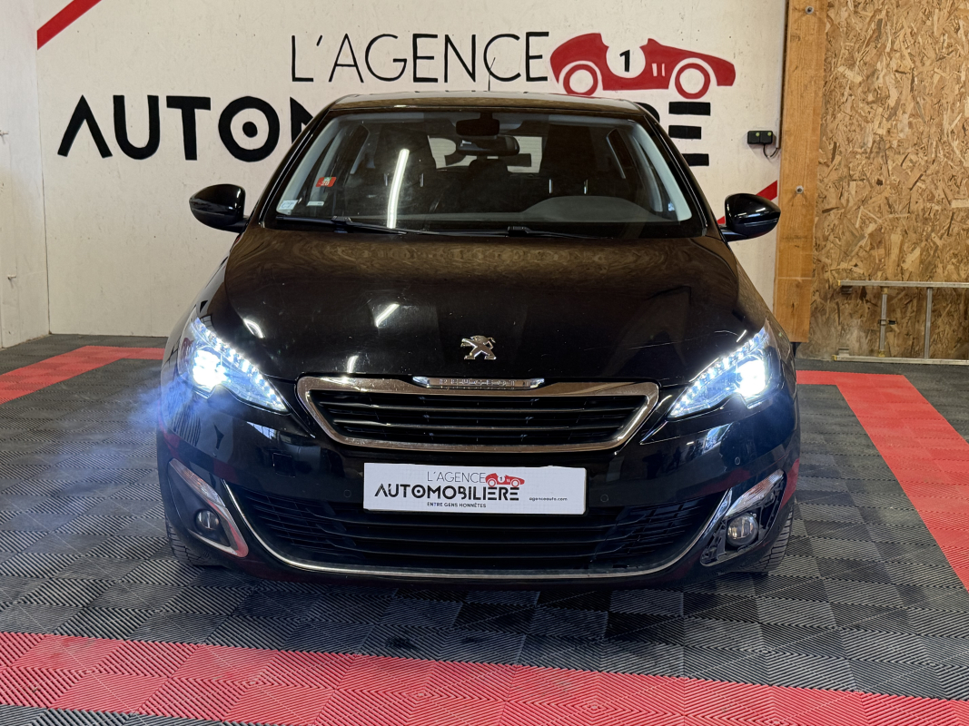 Peugeot 308 — 7