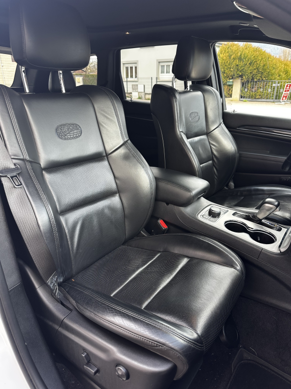 Jeep Grand Cherokee — 19
