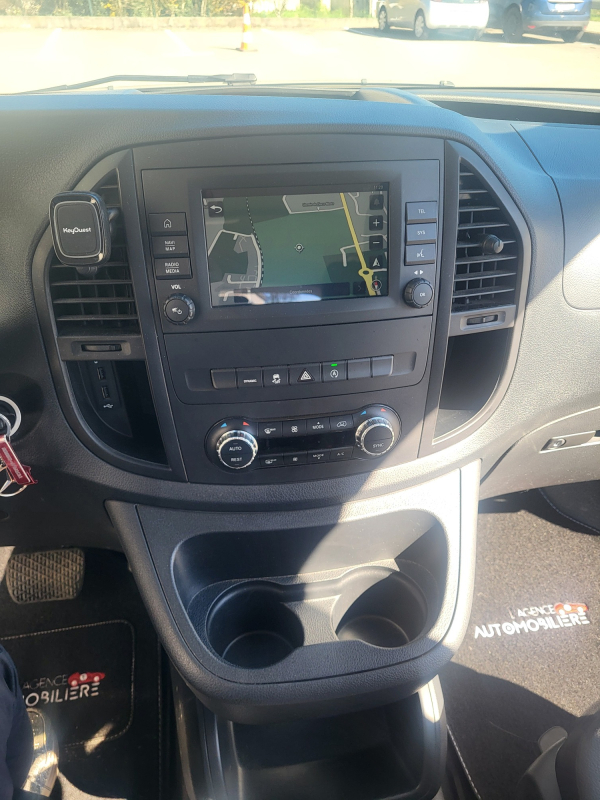Mercedes Vito — 23