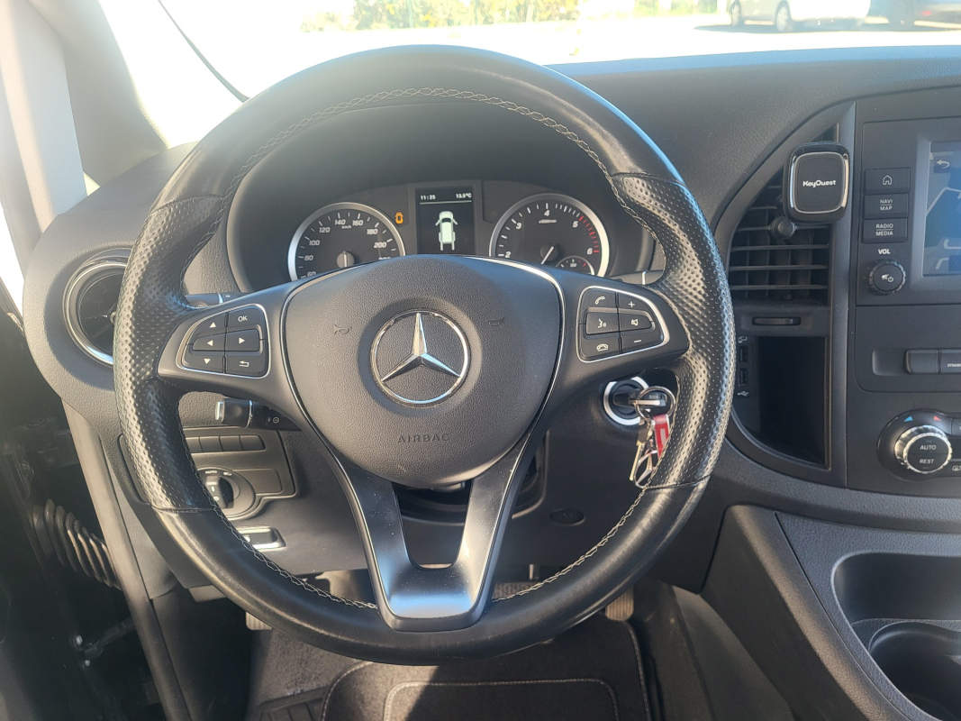Mercedes Vito — 20