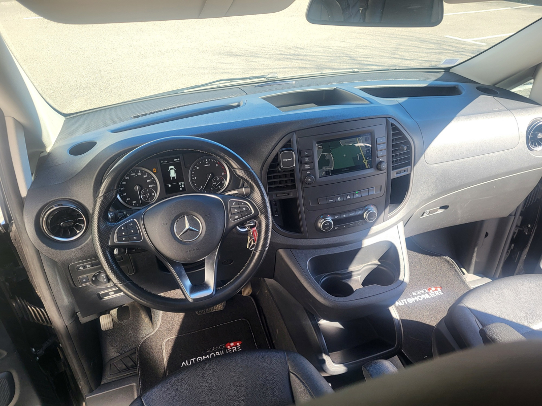 Mercedes Vito — 24