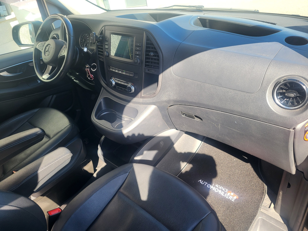 Mercedes Vito — 17