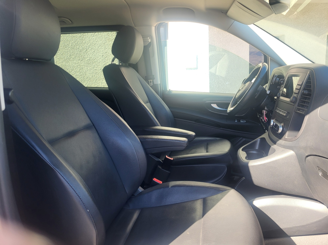 Mercedes Vito — 18