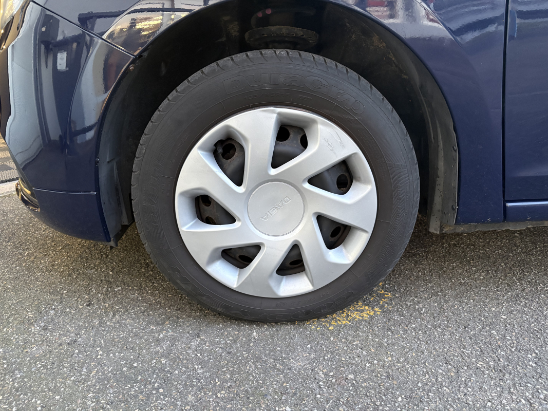 Dacia Sandero — 19