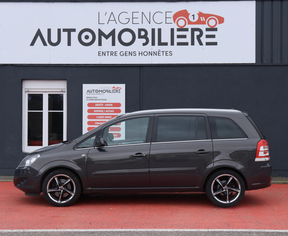 Opel Zafira — 2