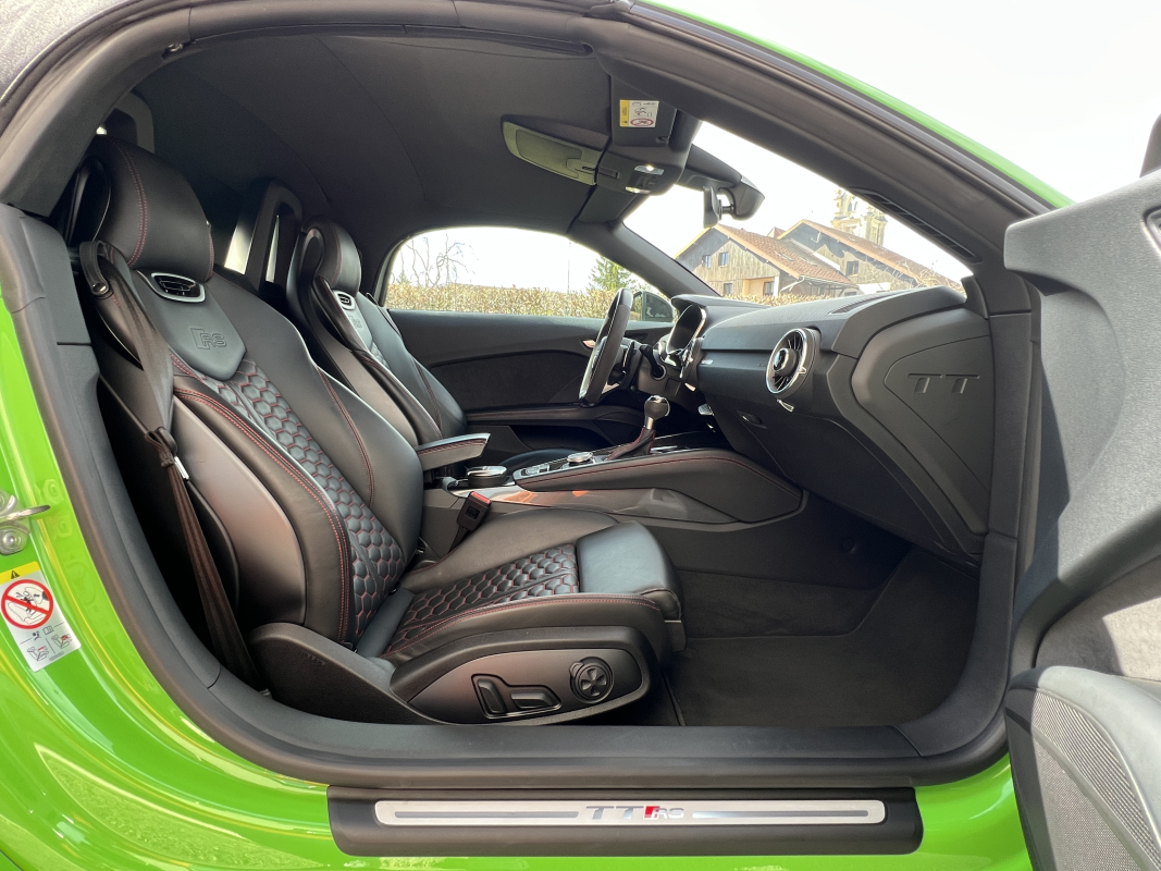 Audi TT RS — 13