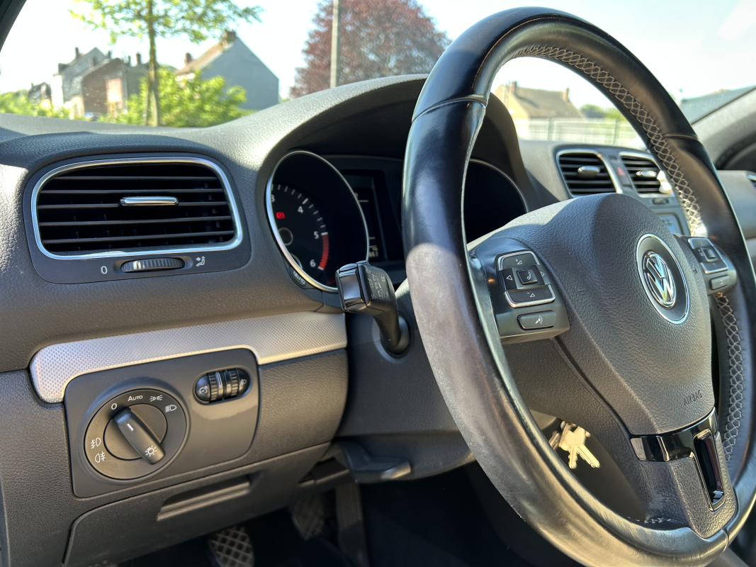 Volkswagen Golf — 20