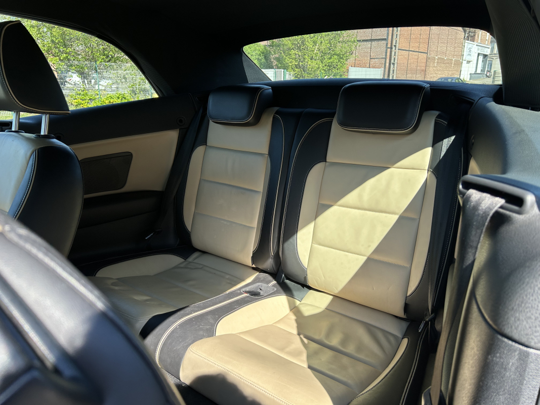 Volkswagen Golf — 32