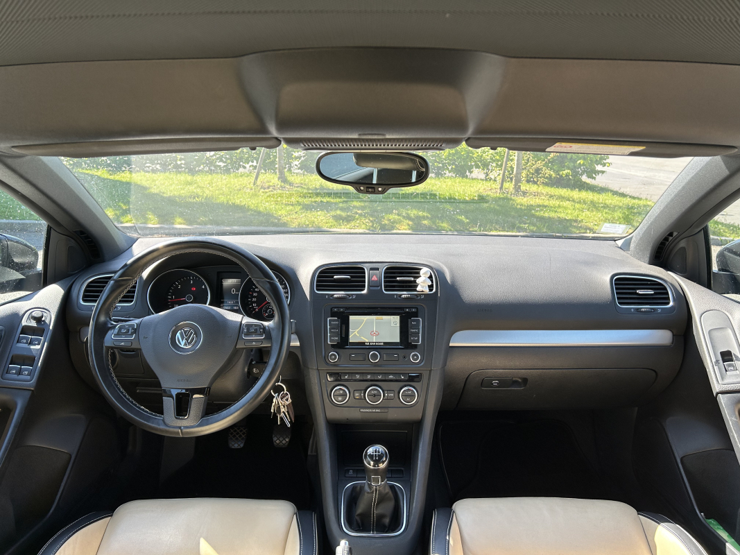 Volkswagen Golf — 27