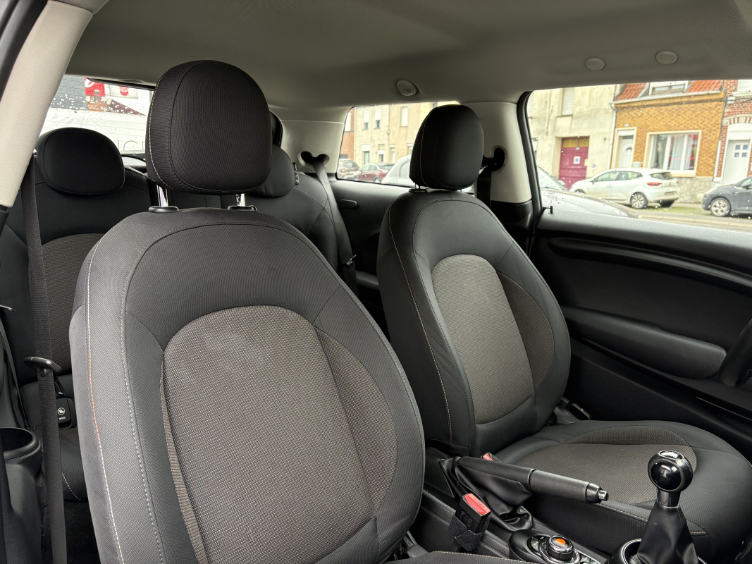 Mini Mini — 12
