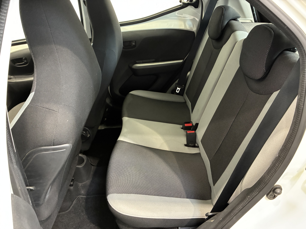 Toyota Aygo — 13
