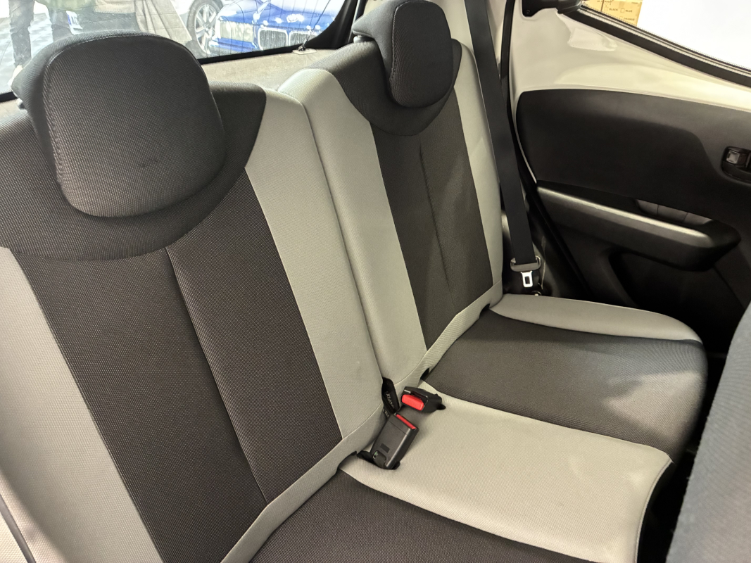 Toyota Aygo — 16