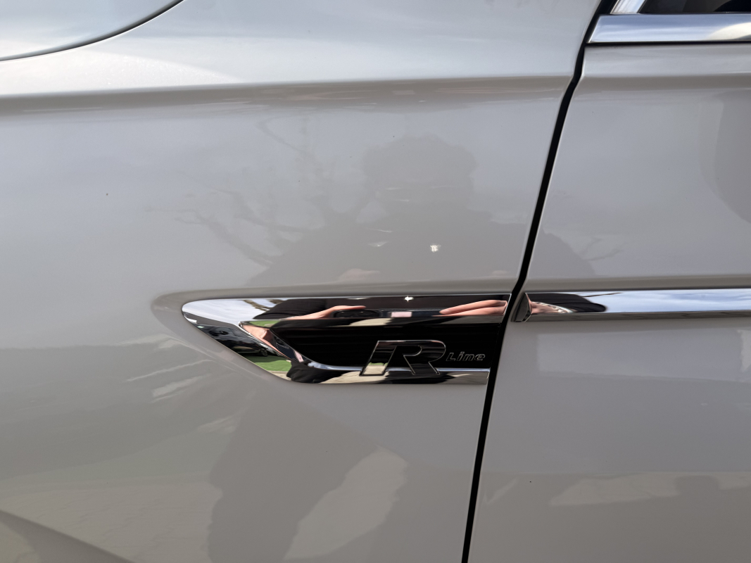 Volkswagen Tiguan — 17