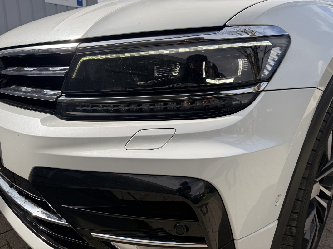Volkswagen Tiguan — 15