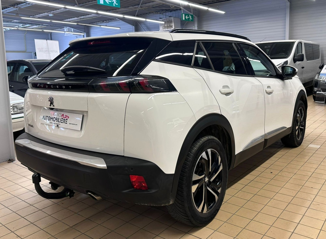 Peugeot 2008 — 5