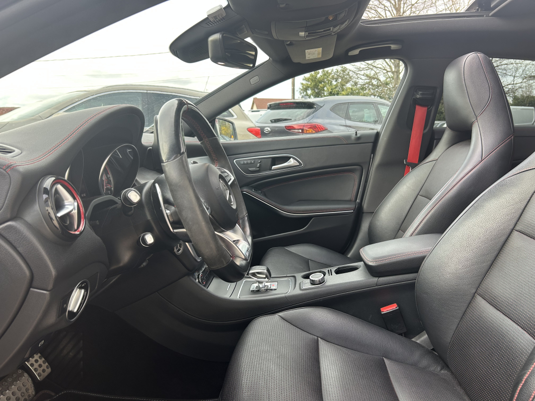 Mercedes Classe CLA — 14
