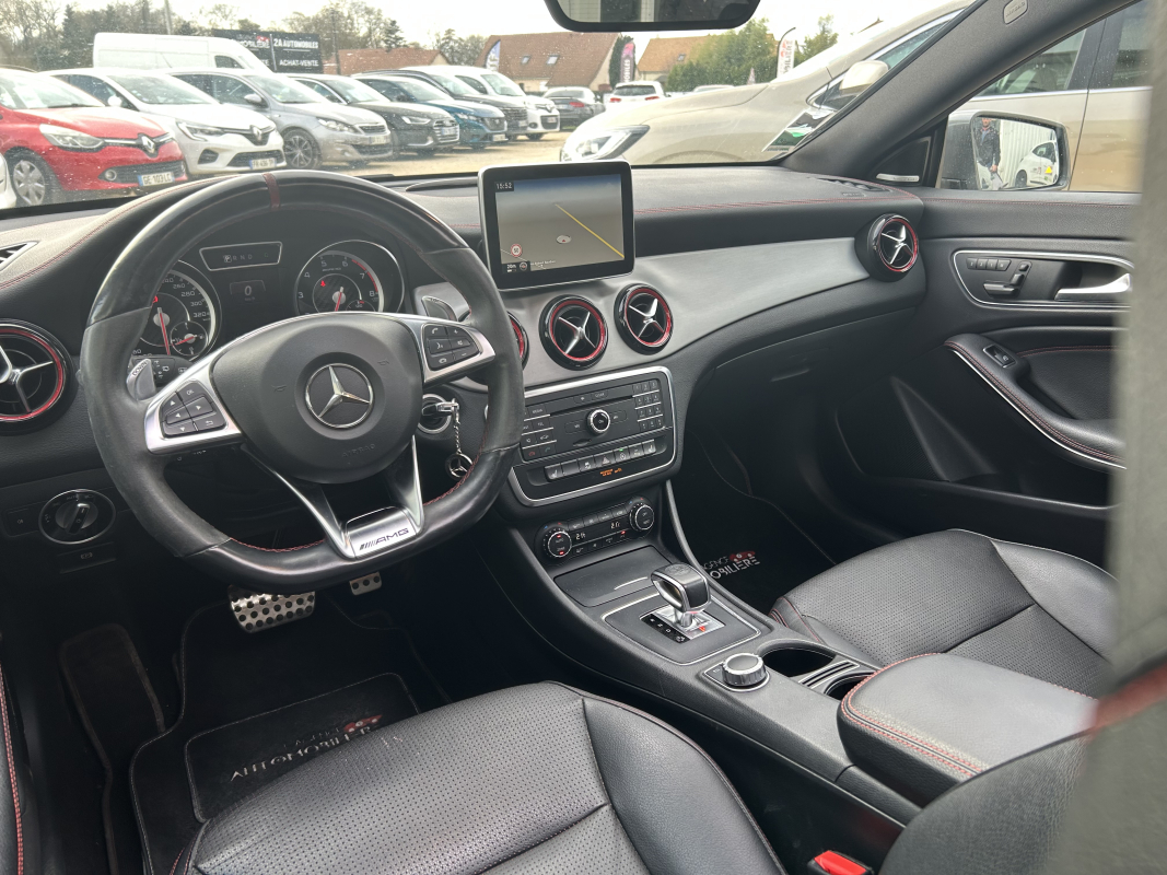 Mercedes Classe CLA — 13