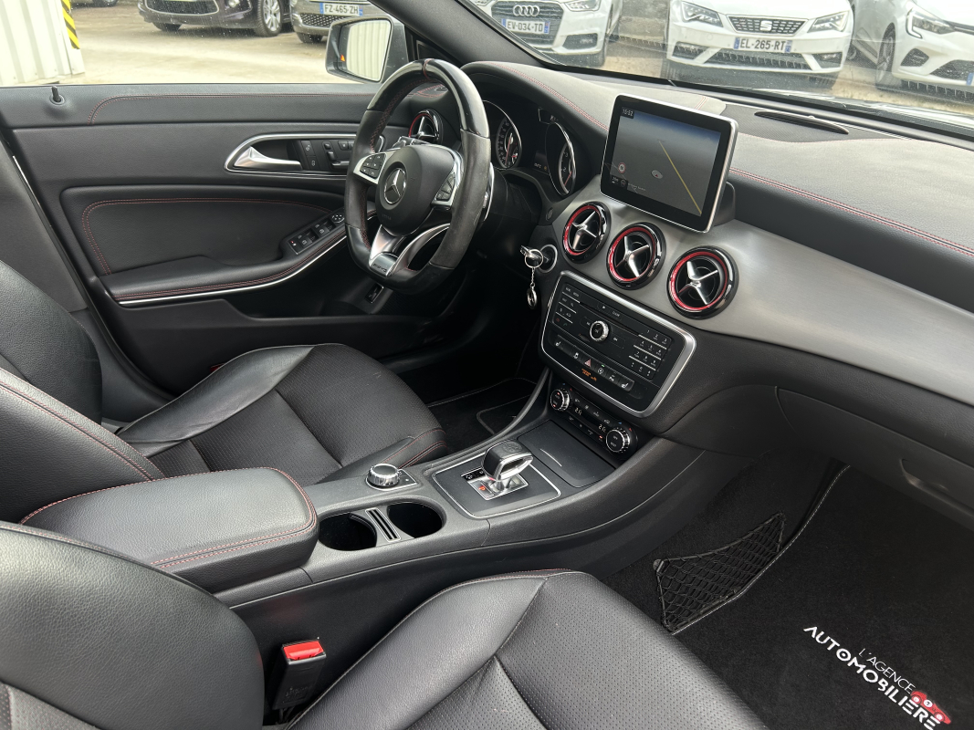 Mercedes Classe CLA — 11