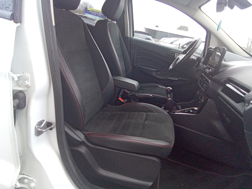 Ford Ecosport — 16