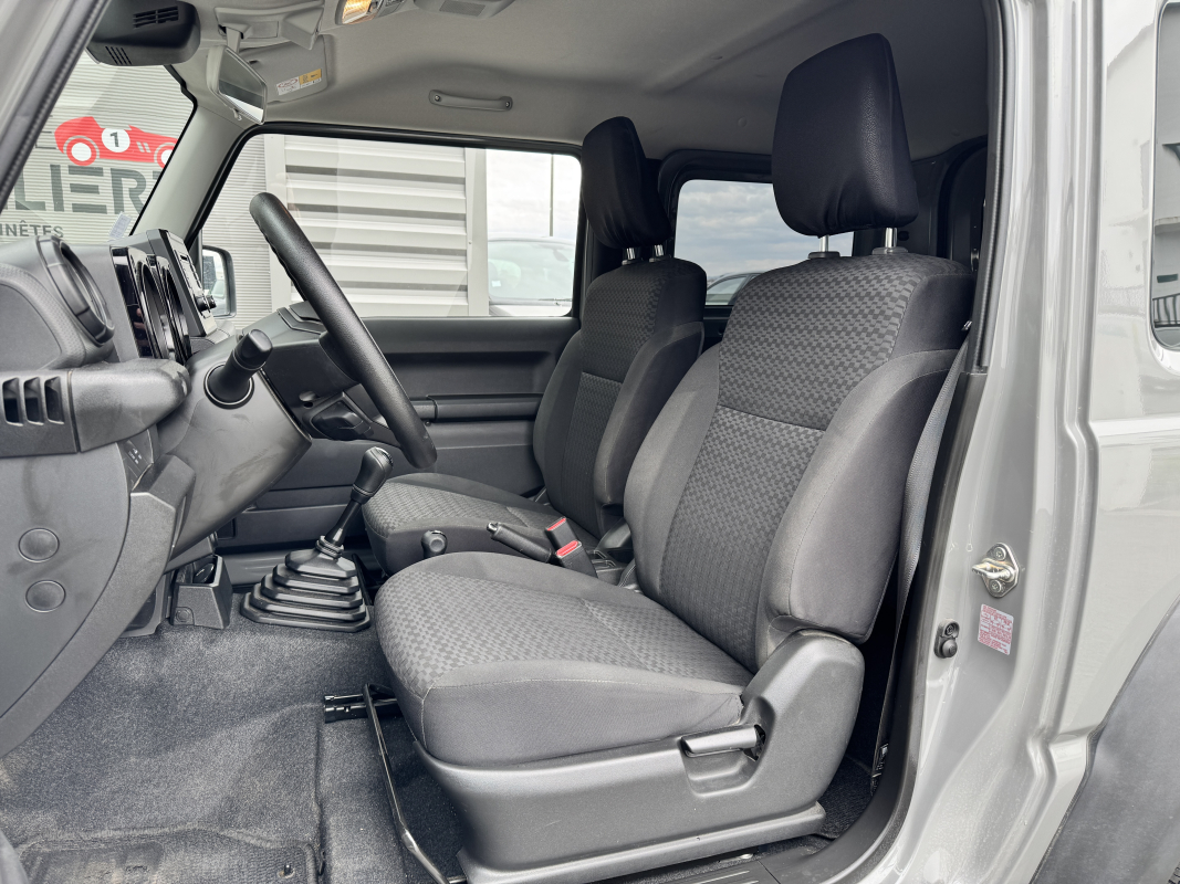 Suzuki Jimny — 12
