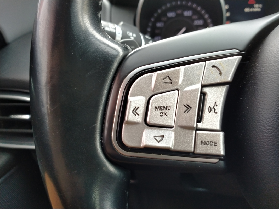 Jaguar XE — 26