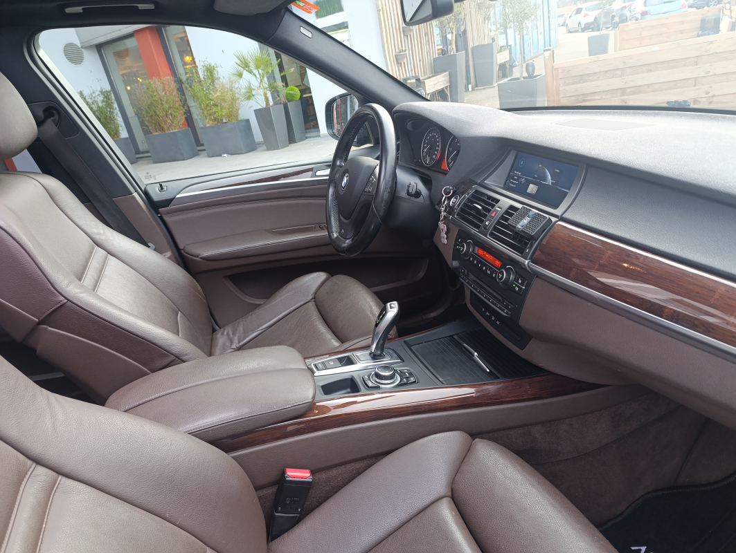 Bmw X5 — 16