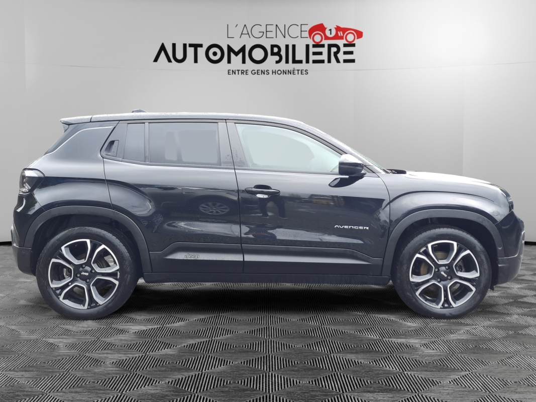 Jeep Avenger — 6