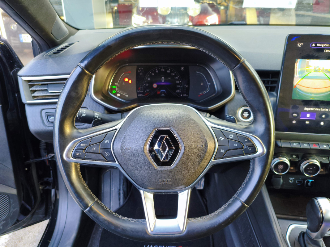 Renault Clio — 11