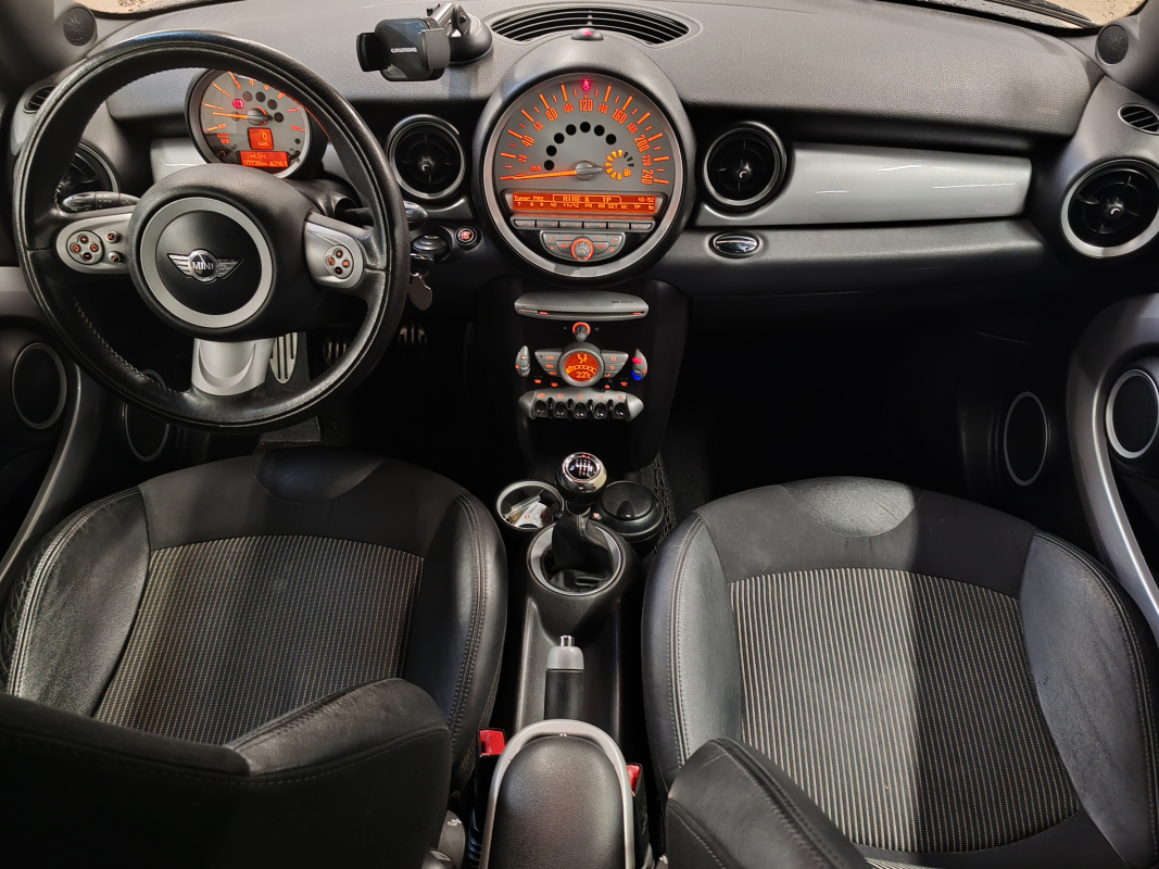Mini Cooper — 7