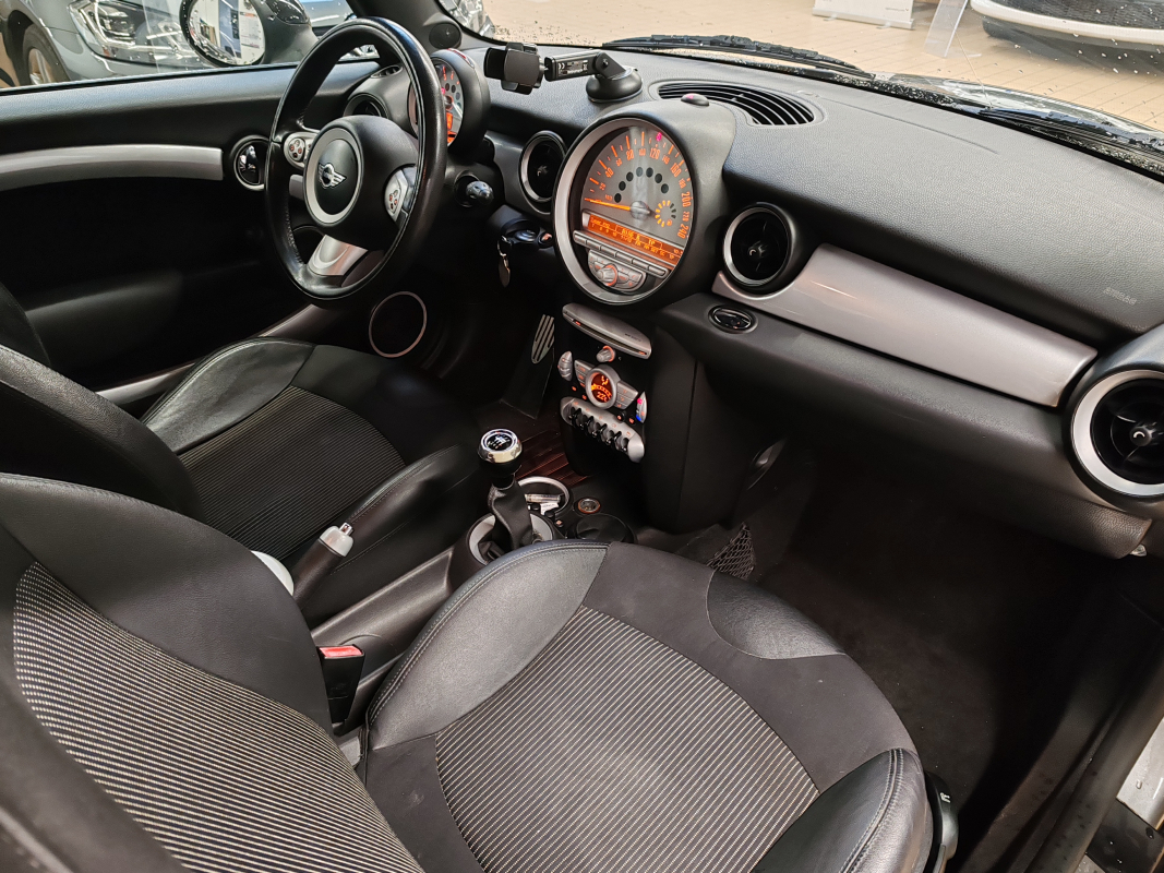 Mini Cooper — 11