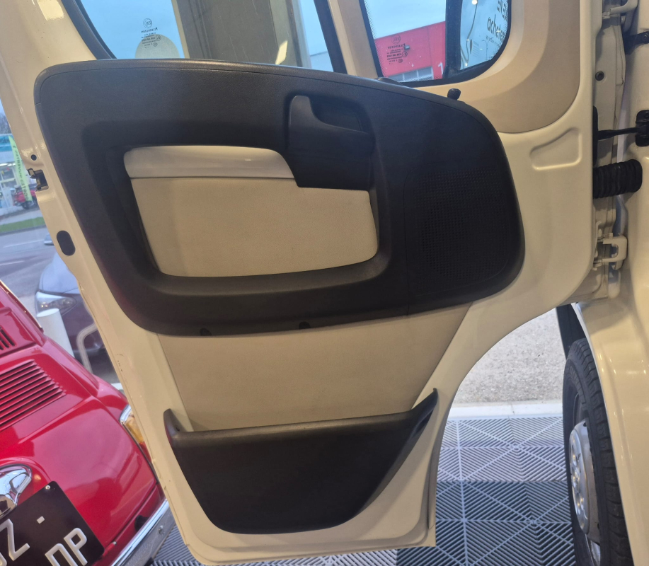 Peugeot Boxer — 9