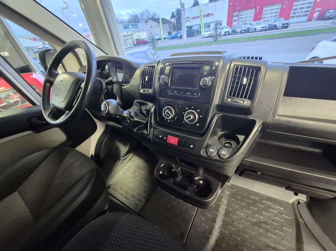 Peugeot Boxer — 15