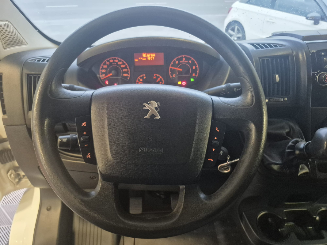 Peugeot Boxer — 17